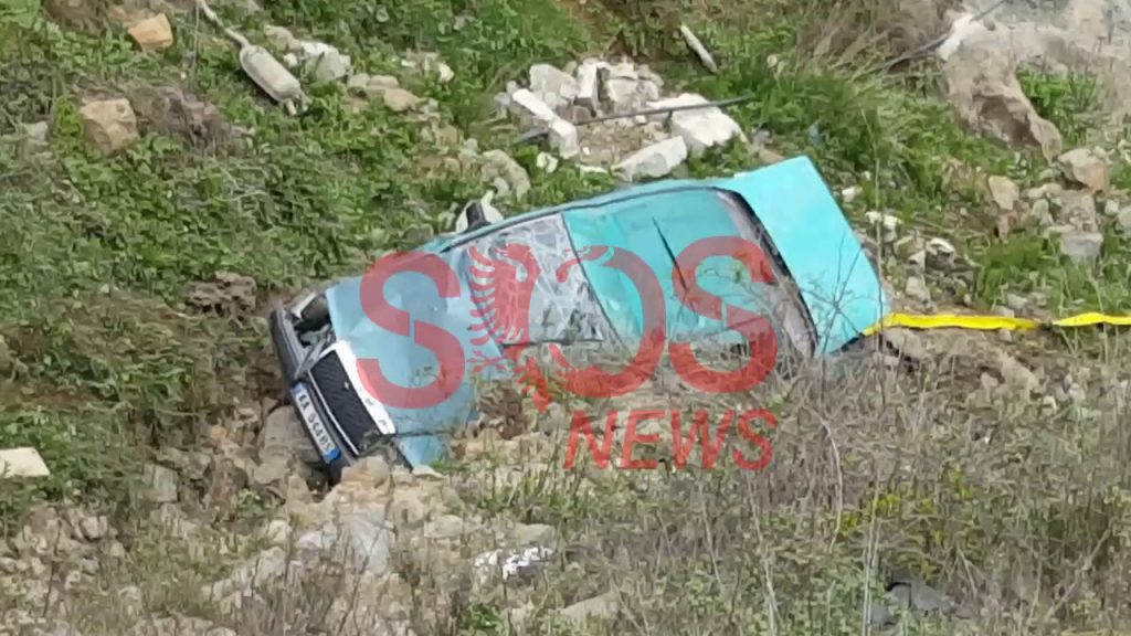 (Emrat)/Vinin nga Korça për kimioterapi, humb jetën në aksident 55-vjeçarja