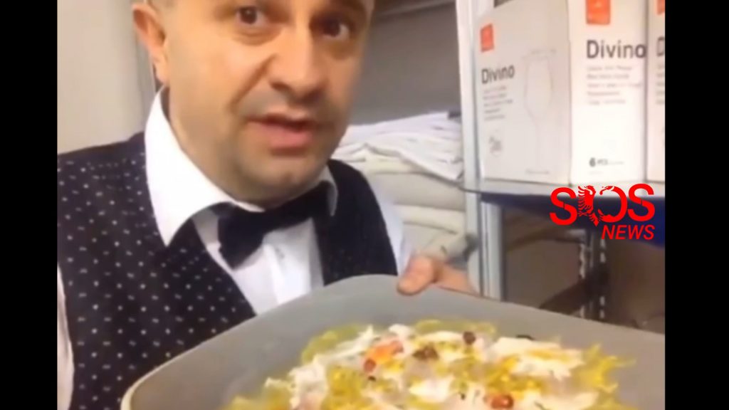 “Karpaçio allo sputo” kamarieri në Tiranë pështyn mbi pjatën që do i shërbente ministrit