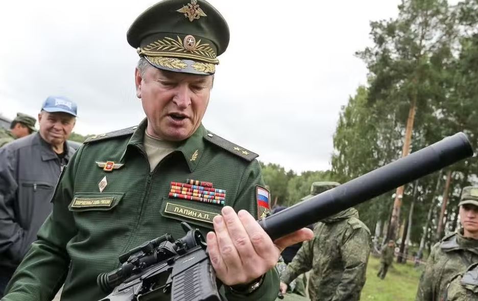 Pësoi humbje drastike në Kharkiv, “tërbohet” Putin: Shkarkon komandantin e ushtrisë pas vetëm 16 ditësh