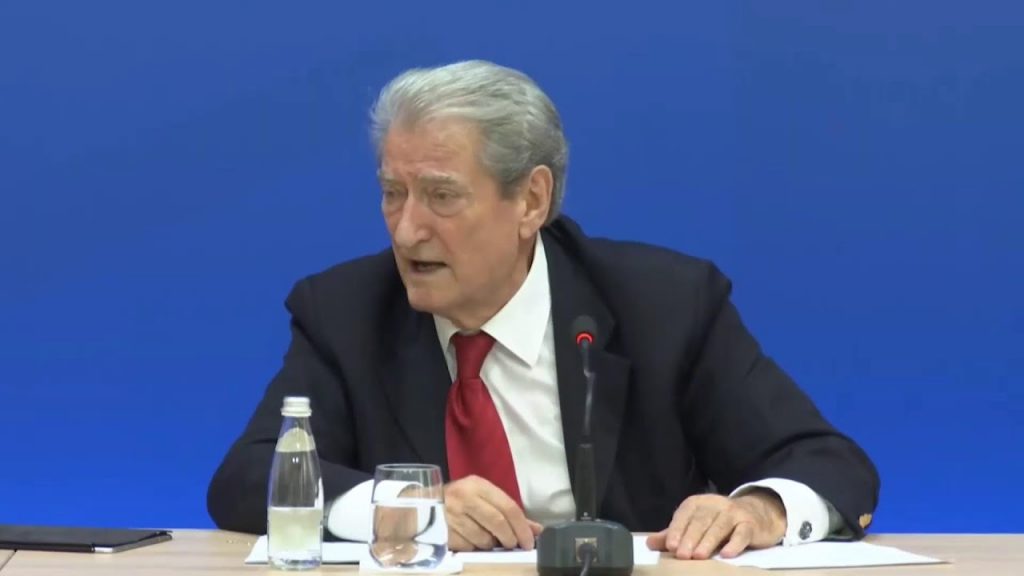 Sulmet kibernetike/ “Tendera korruptive, 200 mln euro përfunduan në xhepat e baxhanakëve me shokë”, Berisha thirrje NATO-s dhe SHBA: Ndihmoni Shqipërinë për të kapërcyer agresionin
