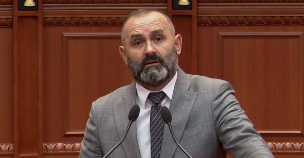 “Ku është drejtësia sot, ku janë dosjet 184 dhe 339?!”, Manja i përgjigjet Tabakut…