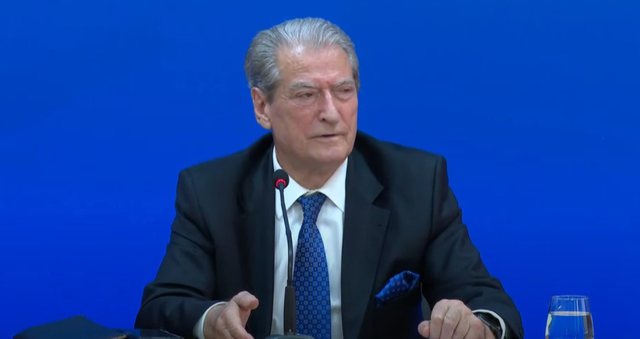 Primaret në PD dhe protesta e 12 Nëntorit, Sali Berisha mbledh sot grupin parlamentar