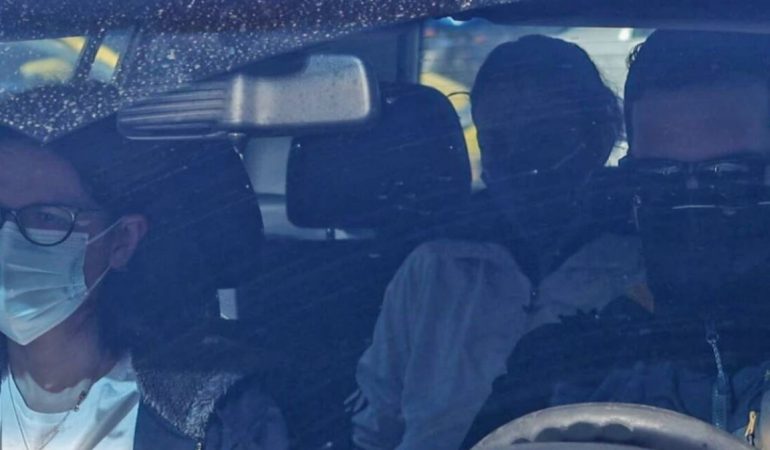 “Mami nuk mundem më, s’duroj dot”, dalin mesazhet tronditëse të nënës me 12-vjeçaren që u përdhunua nga disa burra në Greqi