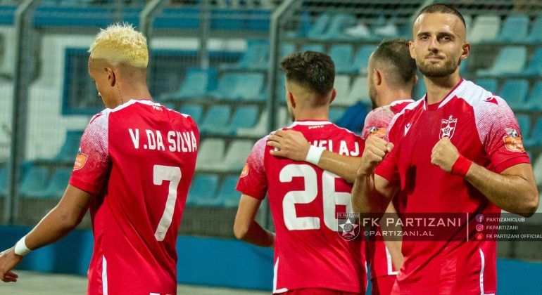 Partizani triumfon me “poker” dhe mban kreun, Vllaznia kalon me sukses Bylisin