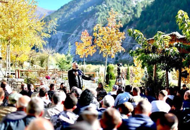 Rama: Taksë për tokën e papunuar! Fermeri ose ta punojnë ose ta japë me qira