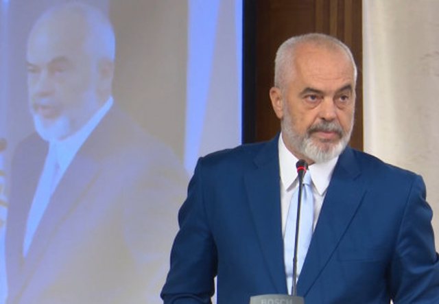 Konferenca Jubilare për 50-vjetorin e Kongresit të Drejtshkrimit, Rama: Gjuha shqipe sot, pa fjalor të plotë dhe nën rrezik