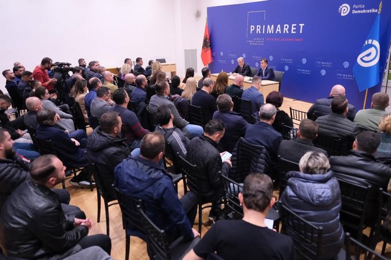 “BE ndërpreu 28 mln euro për Portin e Durrësit, kompania gjermane u ra sirenave”, Berisha sulmon Ramën: Ai sheh ëndrra me hotele luksoze. Do përpiqet të na ndalojë, por…