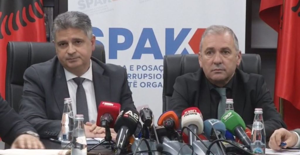 Plehu u ngarkua në Kolumbi, porositës ishte shqiptari që…/ Dyshohet për kokainë me vlerë 40 milionë euro, prokurori i SPAK jep detaje për operacionin në Fier