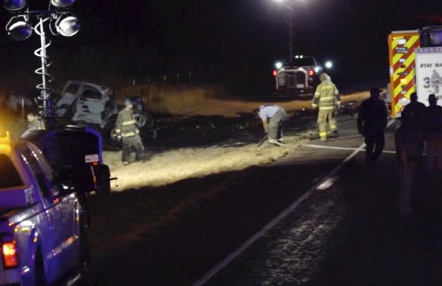 EMRAT/ Aksident i rëndë në aksin Elbasan-Peqin, i mituri me ‘Benz’ përplas për vdekje të moshuarin me biçikletë