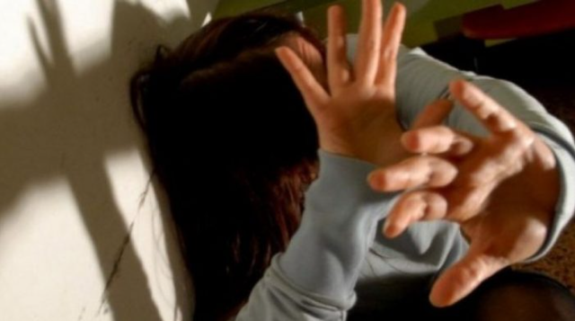 Tentoi të përdhunojë 34-vjeçaren, arrestohet agresori në Pogradec