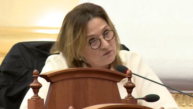 “Na keni thënë dhe gojore”/ Açka replikon me Ramën, kryeministri: Jam prej mishi e kockash, e ndjeva ta thoja si detyrë ndaj djalit tim