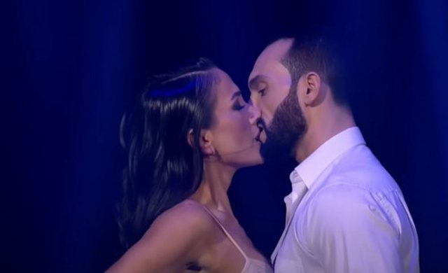 Përpjekjet për të ‘fshehur’ historinë, balerini la të dashurën për këngëtaren e njohur shqiptare, si u bë mollë që sherri që ai t’i jepte fund marrëdhënies