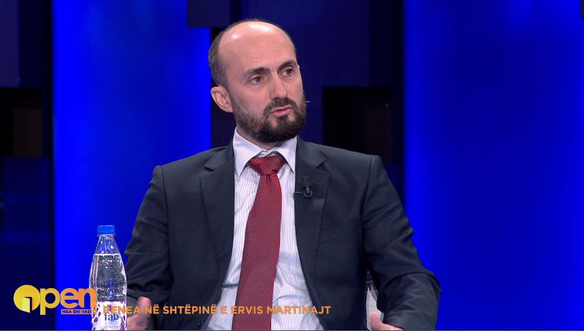“Pistat janë të hapura”, Eksperti i Sigurisë: Ervis Martinaj mund të jetë eliminuar ose vetëzhdukur, sidomos me Dumanin që…