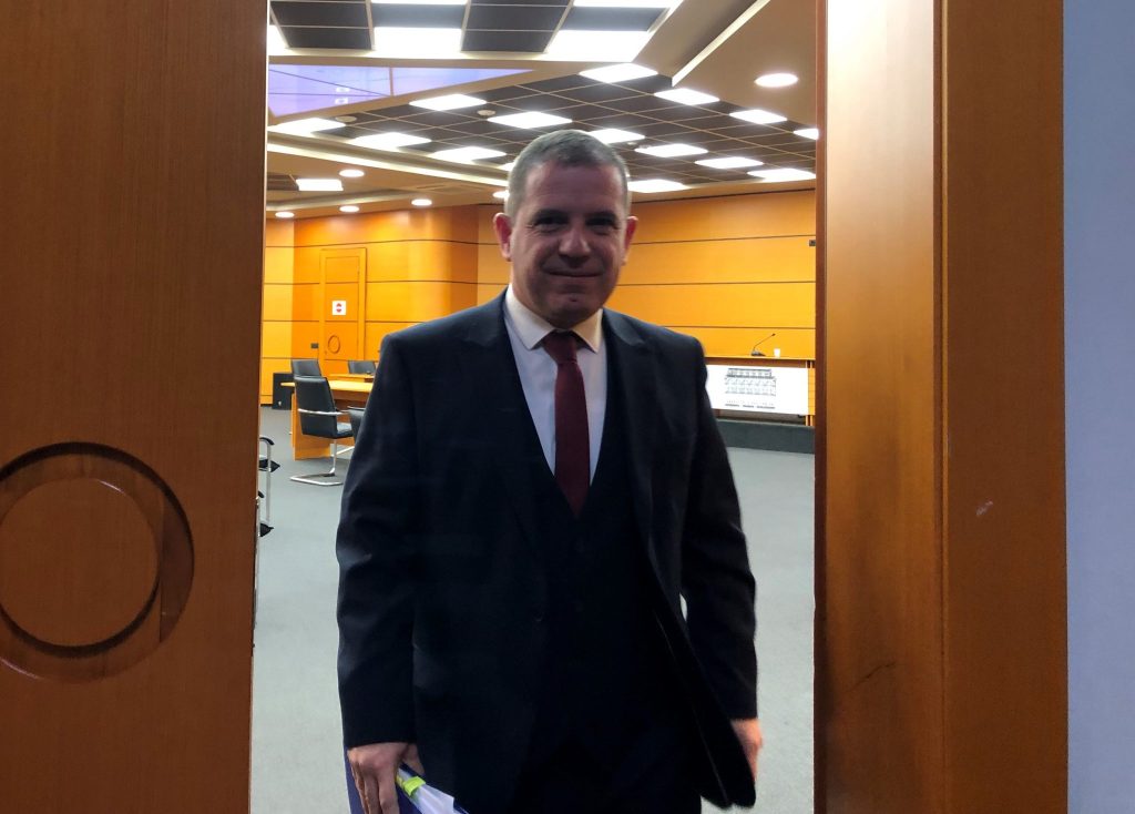 Prokurori Kledian Llaho jep shpjegime për pasurinë dhe profesionalizmin