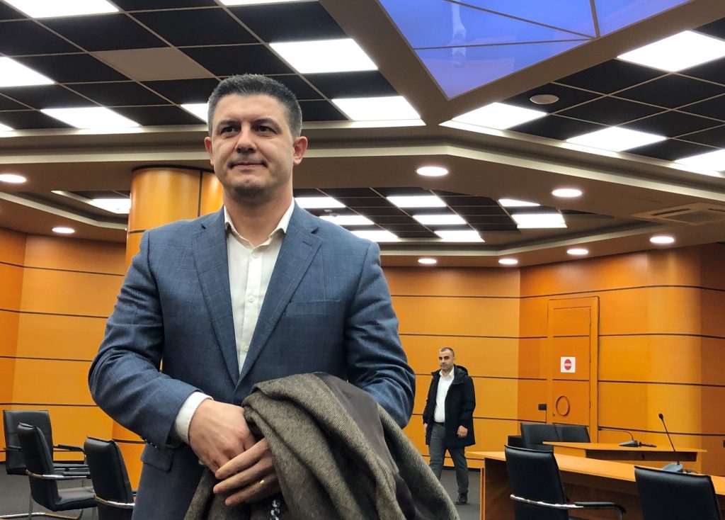 Elion Mustafaj konfirmohet në detyrë