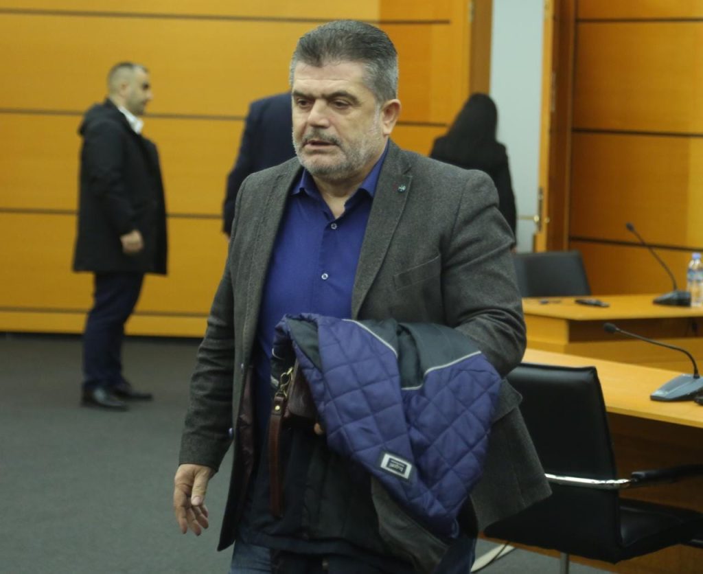 Një tjetër prokuror ‘ngec’ në rrjetën e vetingut. Gjatë hetimit u përball me balanca negative në vlera të mëdha: Më ndihmoi vëllai në emigrim