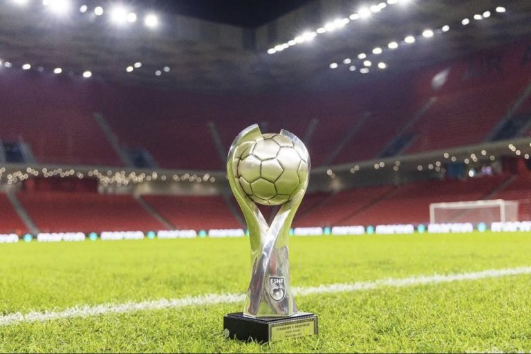 LIBRI I ARTË/ “Mbretëron” Tirana, bardheblutë “rrëmbejnë” trofeun e 12-të të Superkupës së Shqipërisë