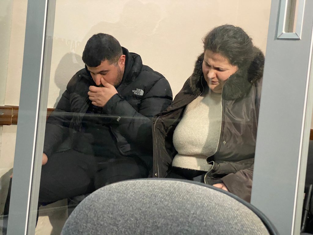 Ishte nën hetim prej 5 muajsh për grabitjen e banesës së… Pastruesja pranon vjedhjen në shtëpinë e zyrtares së Kryeministrisë! Çfarë dyshon grupi hetimor