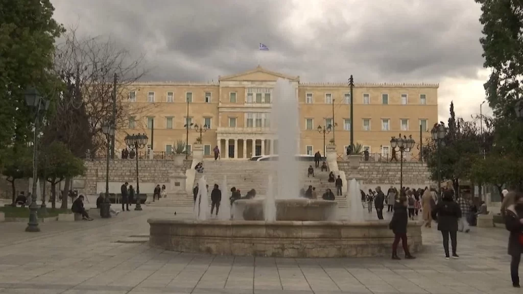 Varrimi i ish-mbretit të Greqisë! Masa të rrepta për ceremoninë mortore që do mbledhë mbretër e princa