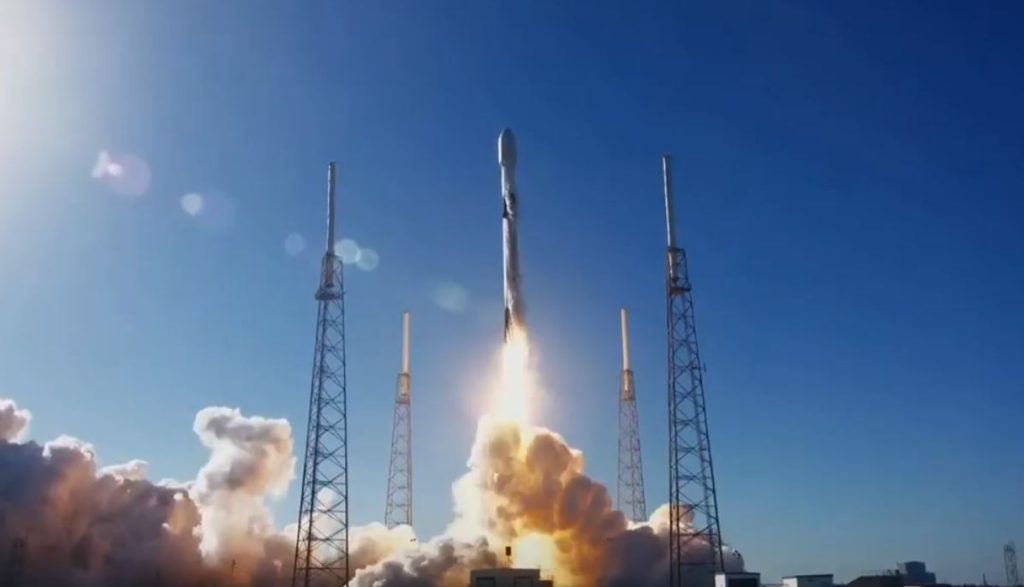 Lëshohen në hapësirë satelitët Albania 1 dhe Albania 2