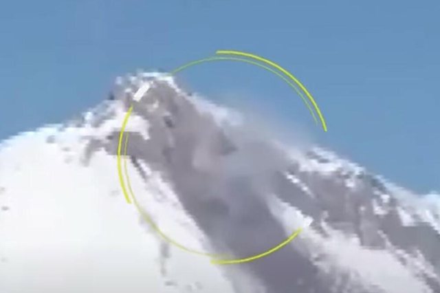 SHPËRTHIM VULLKANI? Panik në Turqi, del tym dhe lëng i zi nga mali Kuskayasi (ME VIDEO)