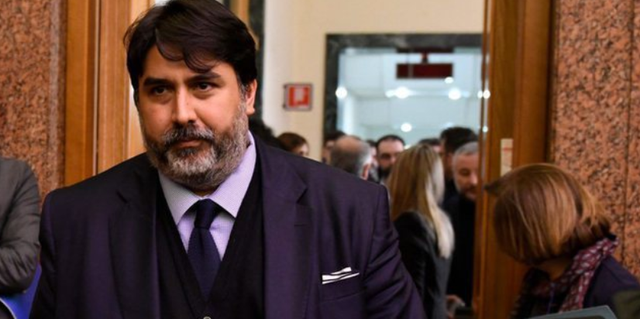 SKANDALI/ Guvernatori italian në hetim për korrupsion mori gradën “Honoris Causa” nga Fakulteti i Mjekësisë, prokurorët vijnë në Shqipëri