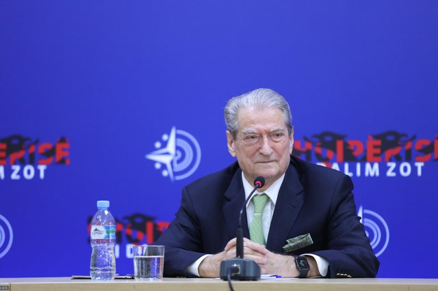 Berisha: Nëse nuk e tregon, unë do të nxjerr faktet se kush ia dha Doçit dokumentet për Ahmetajn