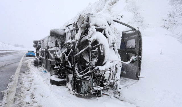 Aksidenti i autobusit shqiptar në Kroaci, dëshmitari: Më parakaloi me shpejtësi, kur e pashë të përmbysur thirra ambulancën