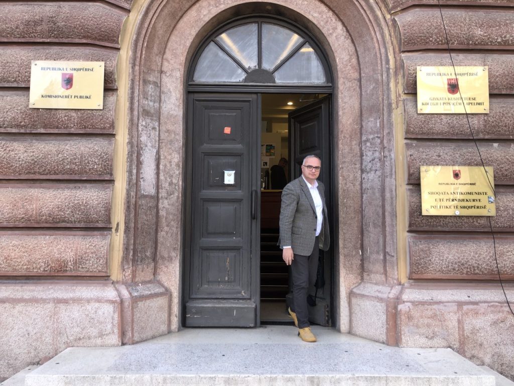 Komisioni përfundon pa vendim vetingun e Markelian Kuqos