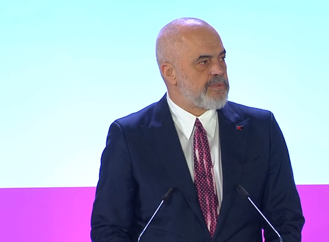 Rama njofton rritjen e pagave për mjekët specialistë: Nga 30 prilli, 500 dollarë plus çdo muaj në llogari