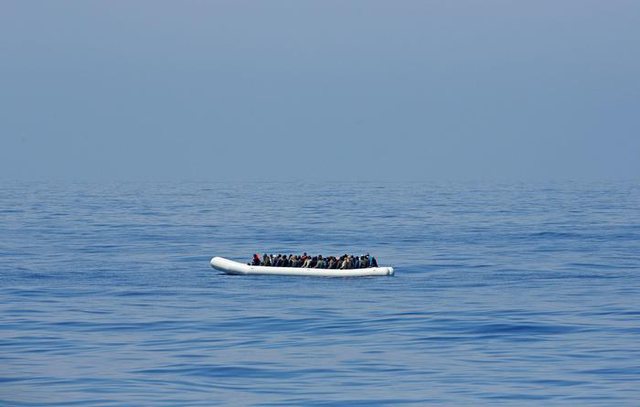 Mbytet varka me emigrantë në Itali! Organizata ‘Alarm Phone’ akuzon autoritetet: U vonua shpëtimi!