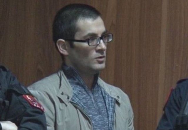 Gjykata e Lartë jep vendimin për Julian Sinanaj dhe “bandën e tritolit”, lë në fuqi dënimet e Krimeve të Rënda