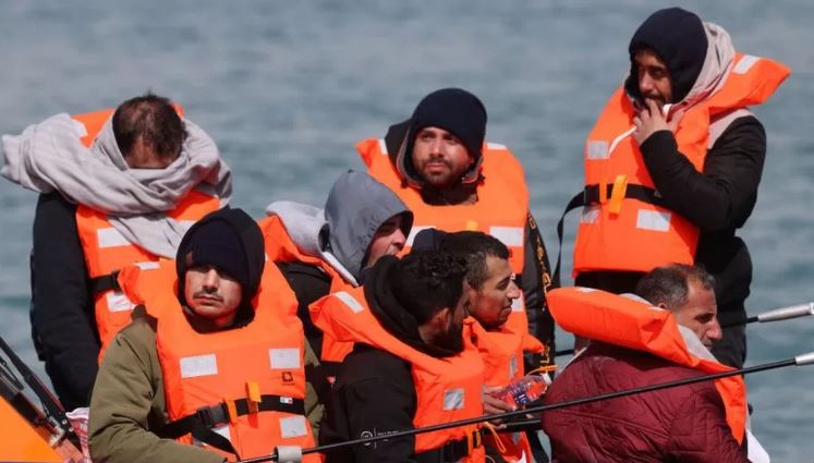 “Në 5 vitet e para të ‘mbretërimit’ të Ramës, emigruan 260 mijë shqiptarë”, La Repubblica: BE vijon të mbështesë kryeministrin shqiptar, por…