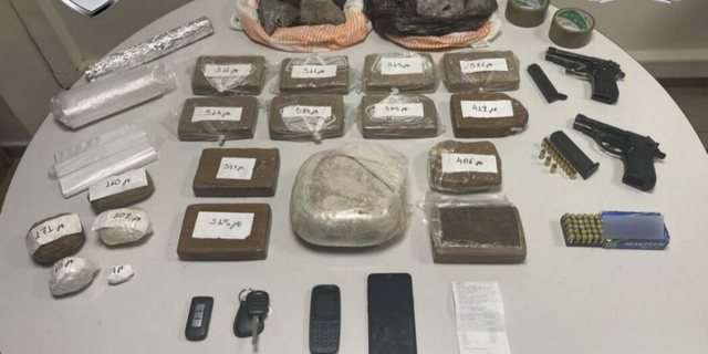 Shkatërrohet grupi kriminal në Greqi, arrestohet një shqiptar, droga transportohej nga fëmijët e mitur të ‘kokës’ së bandës