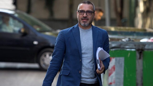 Saimir Tahiri lë qelinë! Ish-ministri lirohet me kusht nga burgu, kryen pjesën tjetër të dënimit në banesë
