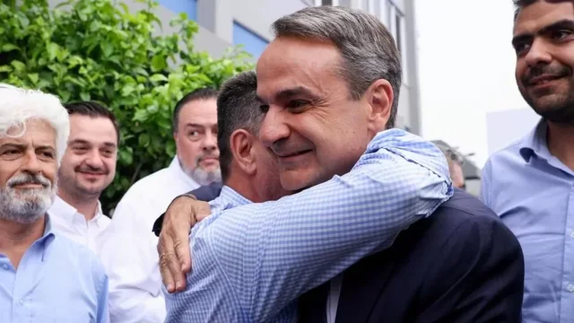 Mitsotakis siguron shumicën: Puna e vështirë fillon nesër, të çojmë përpara reformat! ‘Tkurret’ partia e Tsipras