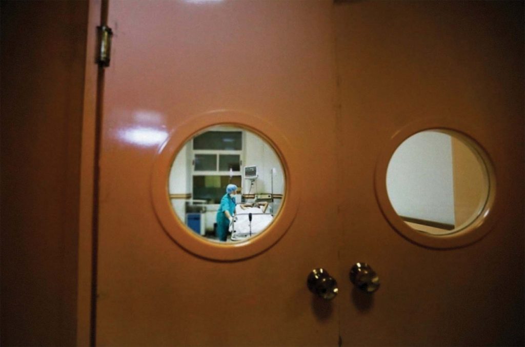 Tenderat e gatimit në spitalet e Elbasanit ushqejnë kompaninë e lidhur me krimin