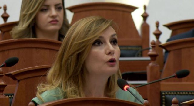 ‘Jepni llogari për ‘ish-yllin’ e Financave’/ DEKLARATA e Tabakut: Gjysma e grupit parlamentar të PS është në dosjen e SPAK