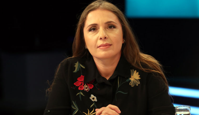 Ç’po PËRGATITET?!/ Arrestime masive për inceneratorët? Anila Hoxha: Janë liruar 30 vende në qelitë e paraburgimit