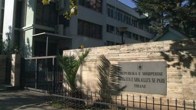 Sulmi barbar në Fushë-Krujë, 3 pjestarët e ‘Rrajave’ lihen në burg, lirohet pronari i lokalit